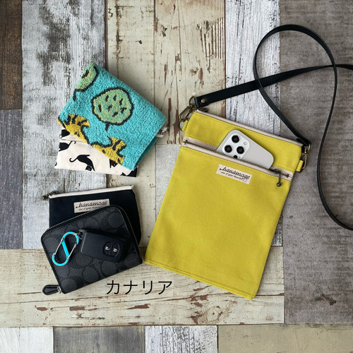 □ BURBERRY LONDON ノバチェック スマホショルダー サコッシュ