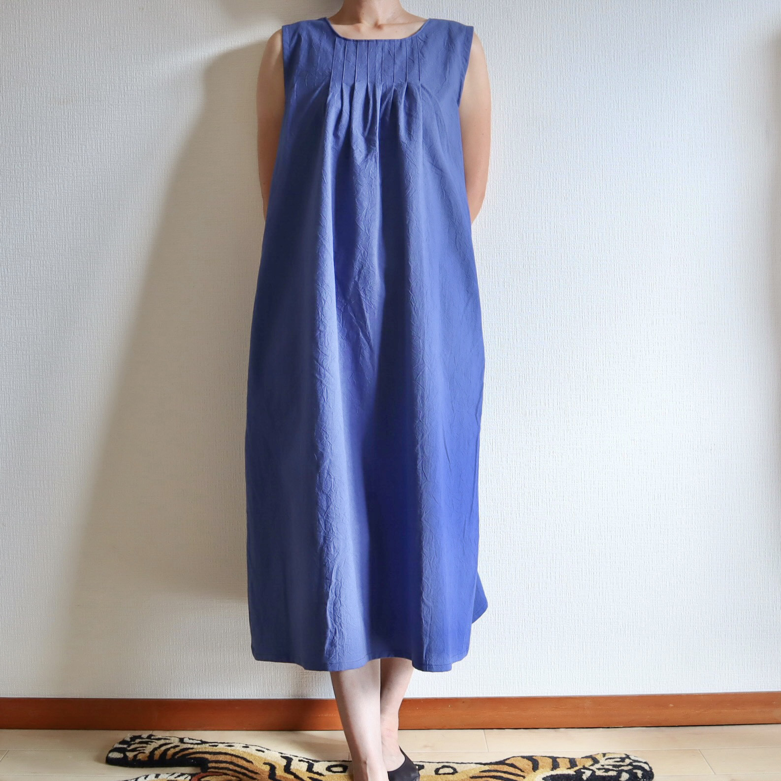 《受注生産》フレンチリネンのタックショート丈ワンピース