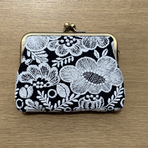 ペ*コ様 ミナペルホネン/carnival　カーニバルネイビー/がま口ポケット/ carnival ファブリック - minä perhonen