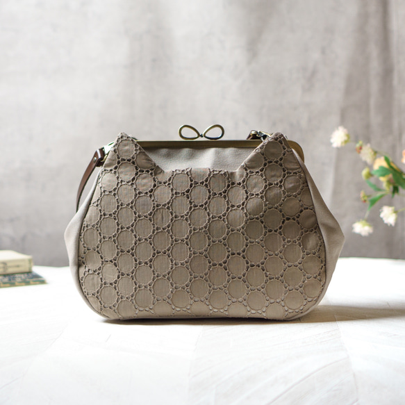 モカ・アズネコ・がま口バッグ or アズネコ がま口バッグ こげ茶 25mm幅 14時頃 16時頃 18時頃 20時頃 21時頃