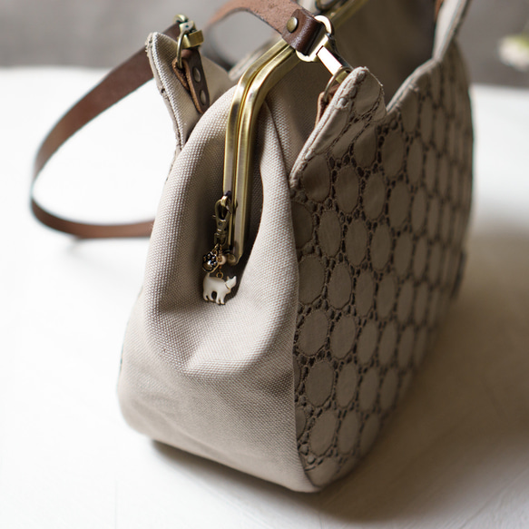 モカ・アズネコ・がま口バッグ or アズネコ がま口バッグ こげ茶 25mm幅 14時頃 16時頃 18時頃 20時頃 21時頃