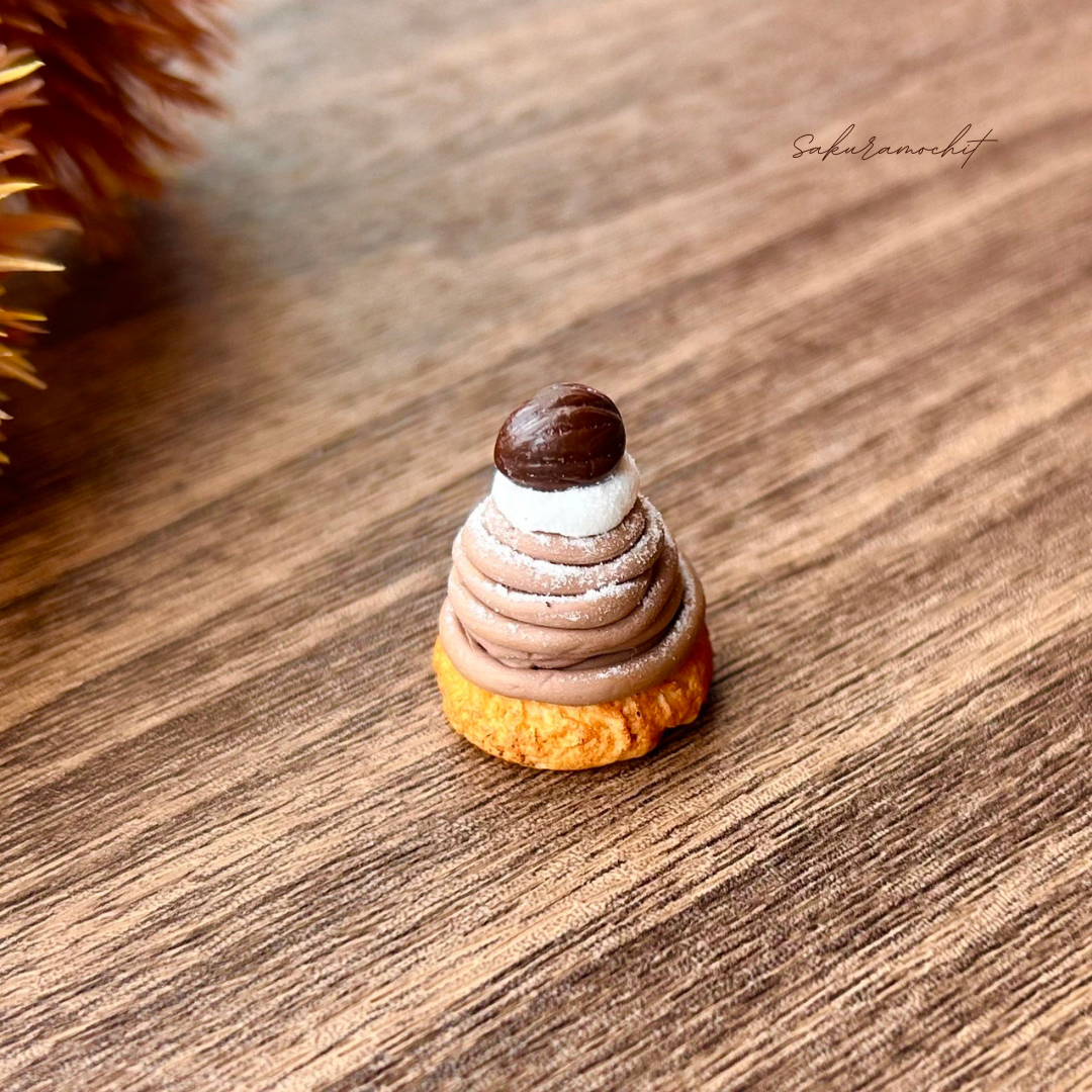 モンブラン　パンダ　フェイクスイーツ　樹脂粘土　ミニチュアスイーツ　栗　チャーム スイーツデコ モンブランの作り方＆ルタオのケーキ Mont Blanc