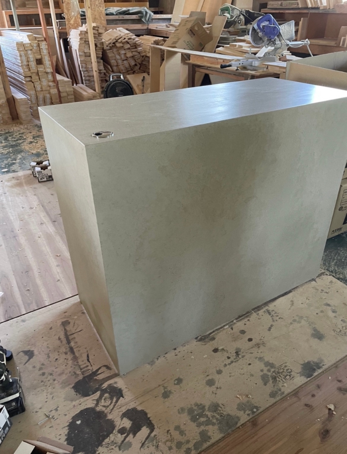 石っぽいボックスカウンター　受付カウンター 44,100円