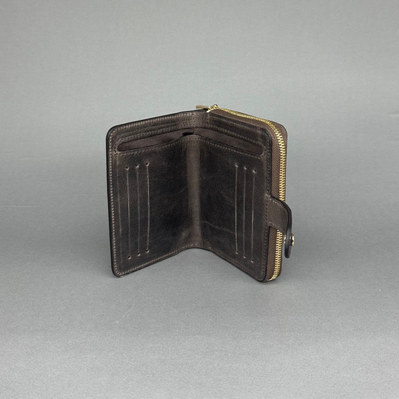 イタリアMontana社プルアップレザー　2つ折り財布　留め具：ホックタイプ（本金メッキ） 本金メッキ 不良の類では御座いません