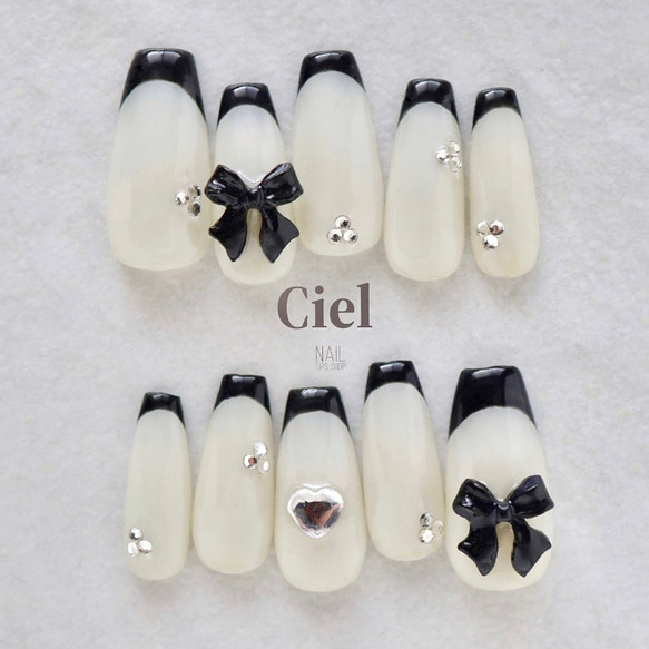 100))手描きネイル ネイルチップ フレンチガーリー リボンネイル