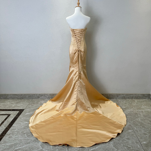 ハンドメイド、ゴールドウェディングドレス、 楽天市場】カラードレス 舞台 二次会 演奏会 プリンセスラインドレス