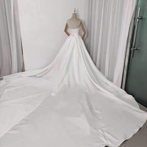 送料無料！パーティードレス ベアトップ 編み上げ マーメイドライン  