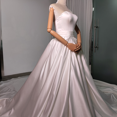 送料無料！パーティードレス ベアトップ 編み上げ マーメイドライン  