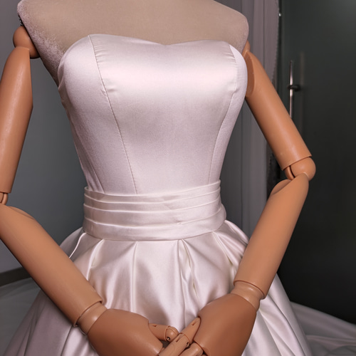 送料無料！パーティードレス ベアトップ 編み上げ マーメイドライン  