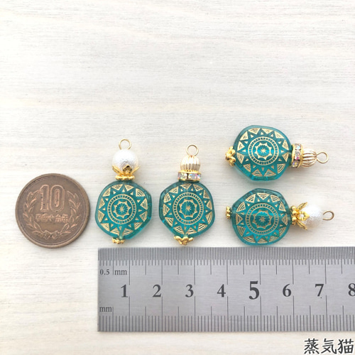 星紋章チャーム 4個【a5208 宇宙 海夏ピアス イヤリング 手作り