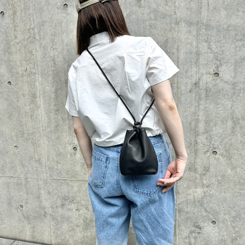 ドローストリングショルダーバッグS / サステナブルレザー（国産