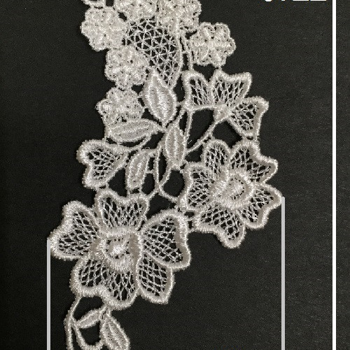 ハンドメイドレース 3-7-800.jpg