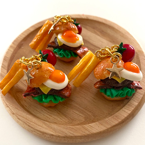 トマトハンバーガーチャーム 10個セット