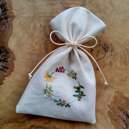 手刺繍❇ラベンダー・サシェ その他インテリア雑貨 Lavender 〜森の