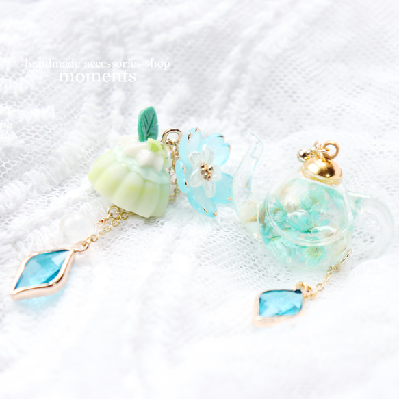 アフタヌーンティー　かわいいティーポットピアス お花とデザートき 3枚目の画像