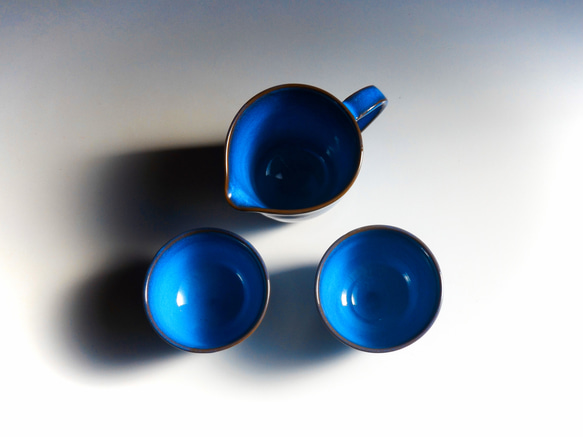 天藍色茶具 第3張的照片