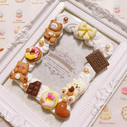 すぐったレディース福袋 クマちゃんとスイーツのブラウン系 トレカケース ホイップデコ アイドルグッズ