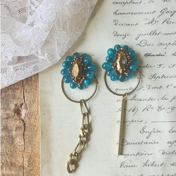 vintage flower ♡ ヴィンテージビーズと真鍮の大ぶりの個性的なピアス