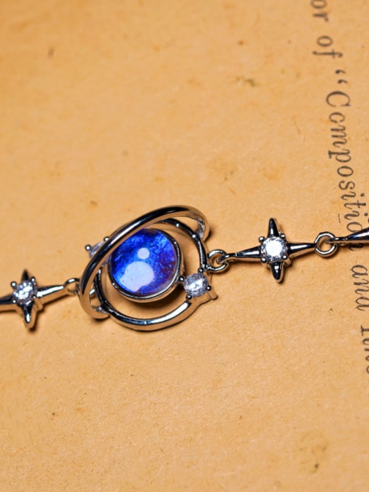 モルフォ蝶ブレスレット　レディースブレスレット  シルバーブレスレット男女兼用　ハンドメイドアクセサリー