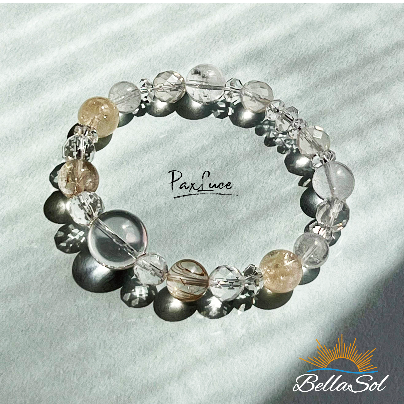 豊かさと能力を引き出すブレスレットPaxLuce 水晶玉を身に纏う