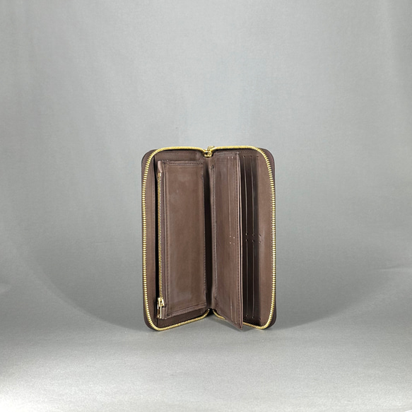 イタリアTempest社のレザーを使用したラウンドファスナー　コインケース：ファスナータイプ 不良の類では御座いません