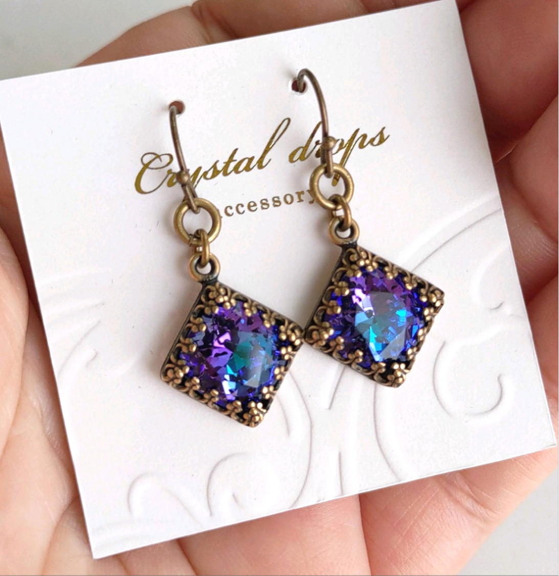 レア！ヘリオトロープ｜イスラエル金具使用 スクエア 高品質クリスタル・アンティーク風ピアス(イヤリング)青紫　パープル