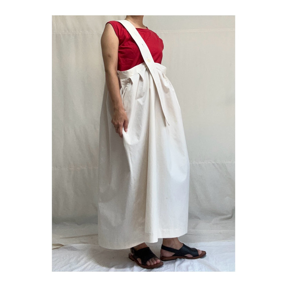 ワンショルダースカート 【一点モノ】大島紬 着物リメイク ギャザー スカート & スヌード 〜 四季 で心地良い 上質 絹 100% 〜 J1678501126(12870円)