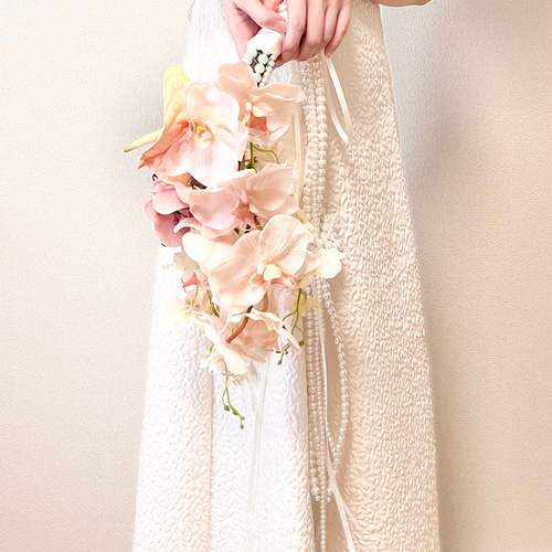 完成品】パールxピンク胡蝶蘭ブーケ／花束 結婚式 前撮り ブーケ