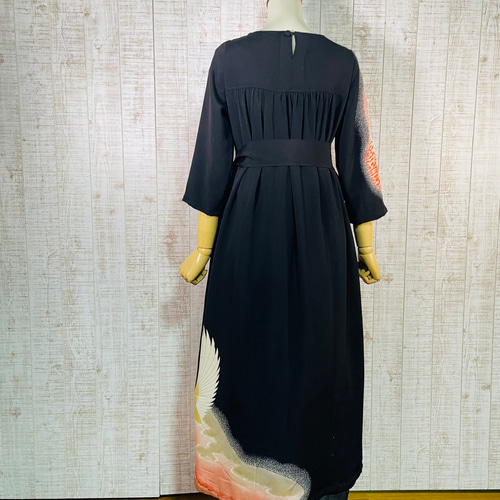 着物リメイクワンピース 留袖ドレス 刺繍鶴 夕日に鶴刺繍正絹黒留袖ワンピースM～L＆ギャザーストール