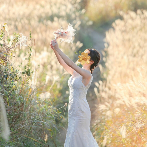 実例写真！ウエディングドレス マーメイドライン 優雅なシルエット 短  