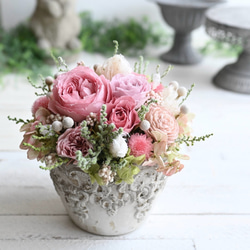 ローズフラワーガーデン＊コーラルピンク お部屋に作る薔薇のお庭のアレンジメント　プリザーブドフラワー 2枚目の画像