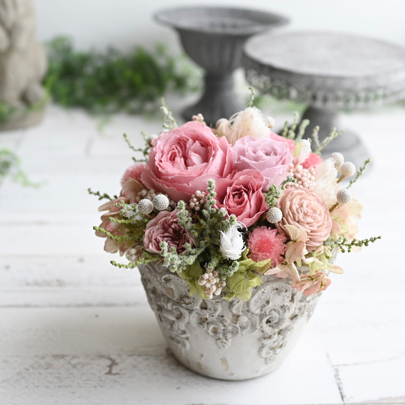 ローズフラワーガーデン＊コーラルピンク お部屋に作る薔薇のお庭のアレンジメント　プリザーブドフラワー 5枚目の画像