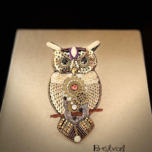 フクロウ　ビーズ刺繍ブローチNO.8 手作りキット☆フクロウのビーズ刺繍ブローチ - まりねま