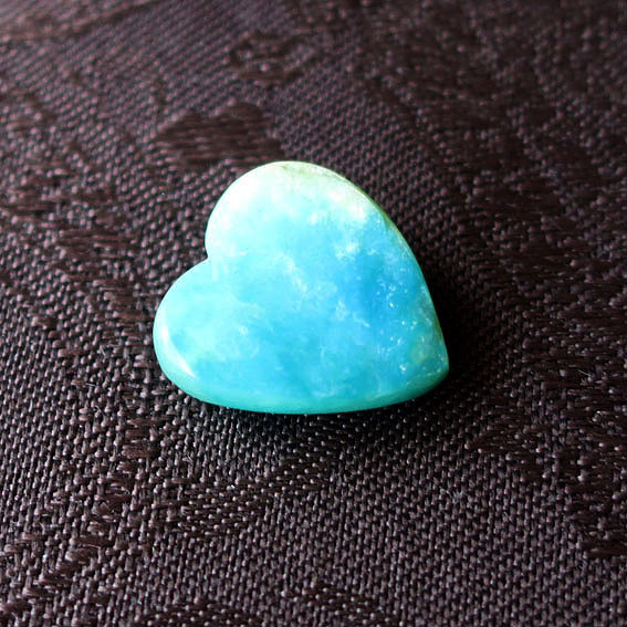 10月の誕生石 ブルーオパール ハート 約18mm｜ハンドメイド素材 × 晴れやかブルー2025