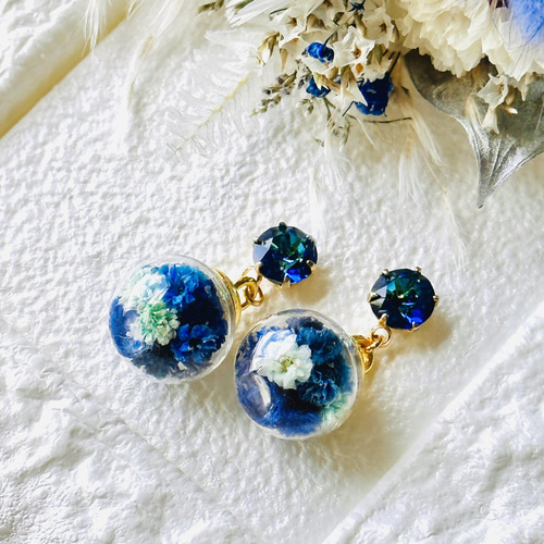 9月誕生石】サファイア かすみ草 ガラスドーム ピアス