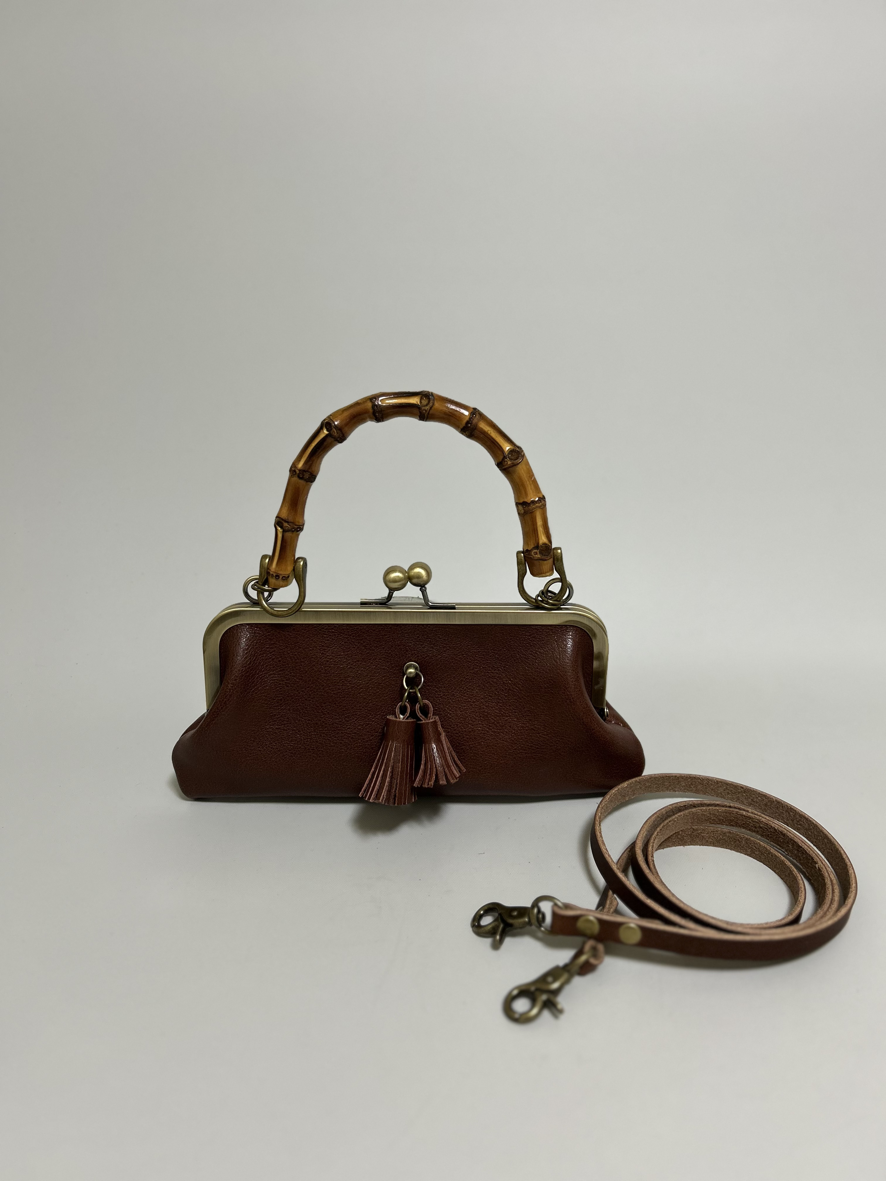 姫路レザー2wayがま口バンブーバック◆焦げ茶　着物バック　カード入れ　浴衣バック　フォーマルバック　新作　送料無料 8,880円