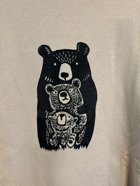 クマさん柄　レディース裏起毛タートルネックトレーナー【M～4L】大きいサイズあり 4枚目の画像