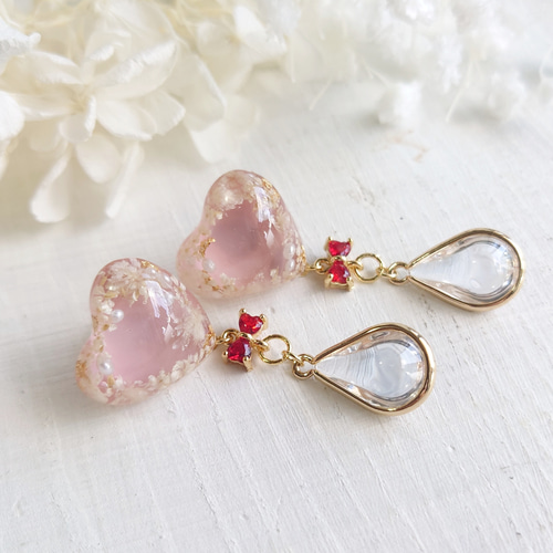 ふんわりハートとリボンの耳飾り】ピアス イヤリング ピンク