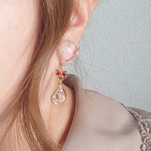 ふんわりハートとリボンの耳飾り】ピアス イヤリング ピンク