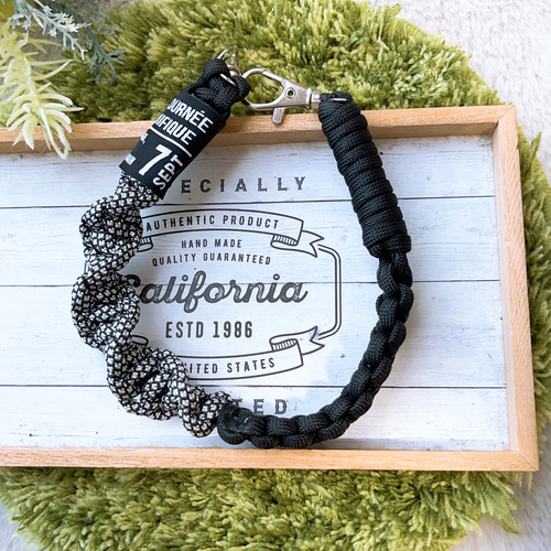 パラコード✶スマホストラップ✶ショート手首用✶ハンドストラップ