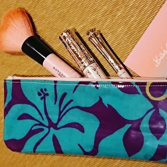 歯ブラシケース（コスメポーチ）　ハワイアン生地にビニール地を合わせたポーチ 5枚目の画像