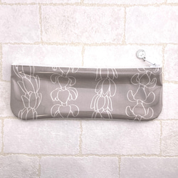 歯ブラシケース（コスメポーチ）　ハワイアン生地にビニール地を合わせたポーチ 2枚目の画像