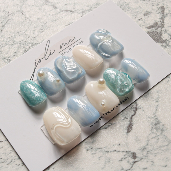 ネイルチップ ニュアンス 緑 ちゅるん フルオーダーネイル オーダー サイズオーダー♡ ニュアンス×マグネット×シルバーY2Kネイル