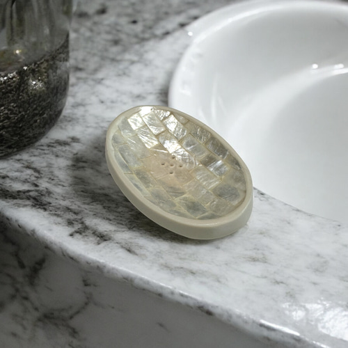 カピスシェル ソープディッシュ オーバル 石鹸置き 洗面所 貝殻 小物