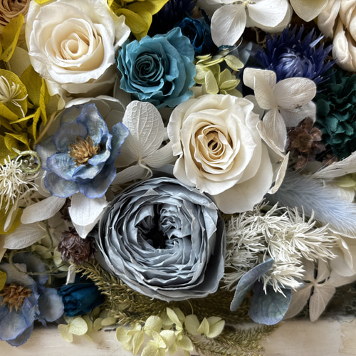 HANDMADEプリザーブドフラワー　アレンジメント　母の日　壁掛け 母の日フレームフラワー｜プリザーブドフラワー壁掛け｜色褪せることの