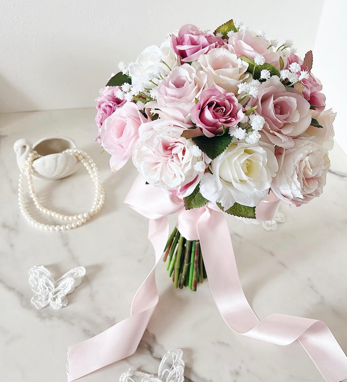 n様ボルドーくすみピンクカラーブーケ挙式前撮りクラッチブーケ結婚式 n様ボルドーくすみピンクカラーブーケ挙式前撮りクラッチブーケ