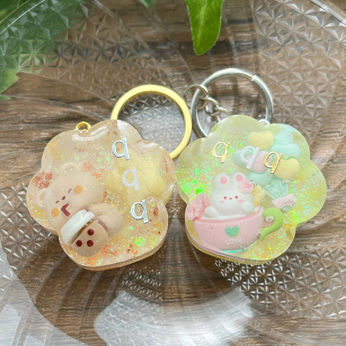 ダブルシェイカー うさぎ レジン キーホルダー 天然石 ピンク 名