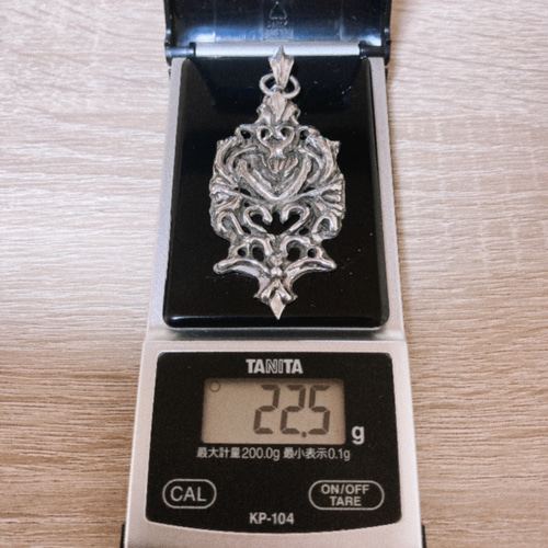 ✨️一点物✨️フローラルペンダント+チェーン付き ネックレス  