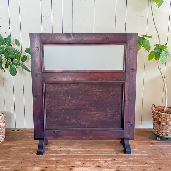 美容室向け ネイルサロン向け パーテーション 目隠し アンティーク調 すりガラス デザインガラス オーダーメイド家具 すりガラス