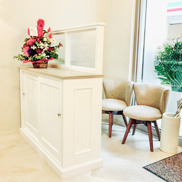 美容室向け ネイルサロン向け パーテーション 目隠し アンティーク調 すりガラス デザインガラス オーダーメイド家具 すりガラス